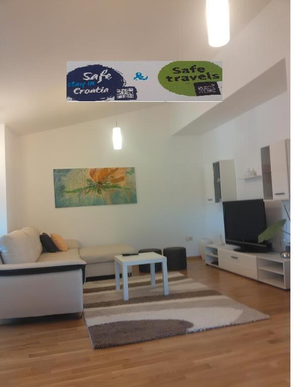 Apartment Tim ザダル エクステリア 写真